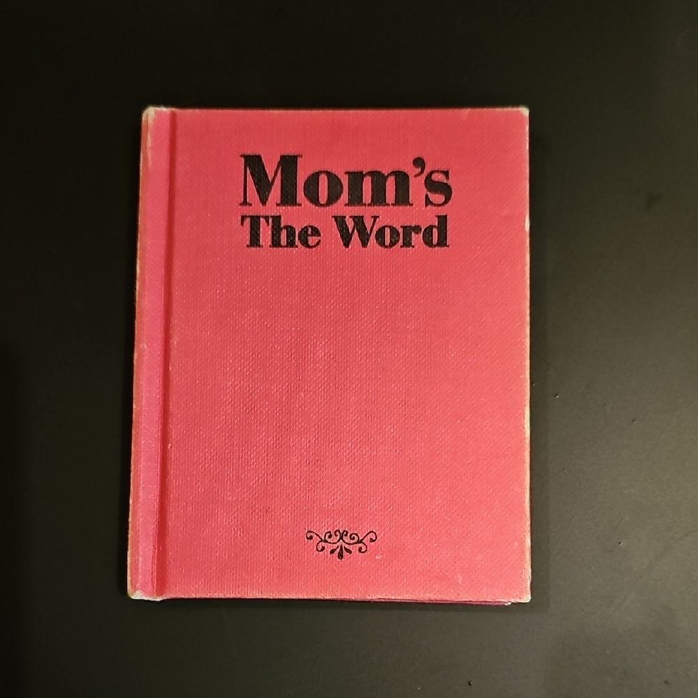Mom's The Word 1994 Hallmark Vintage Gift Book Mother's Day